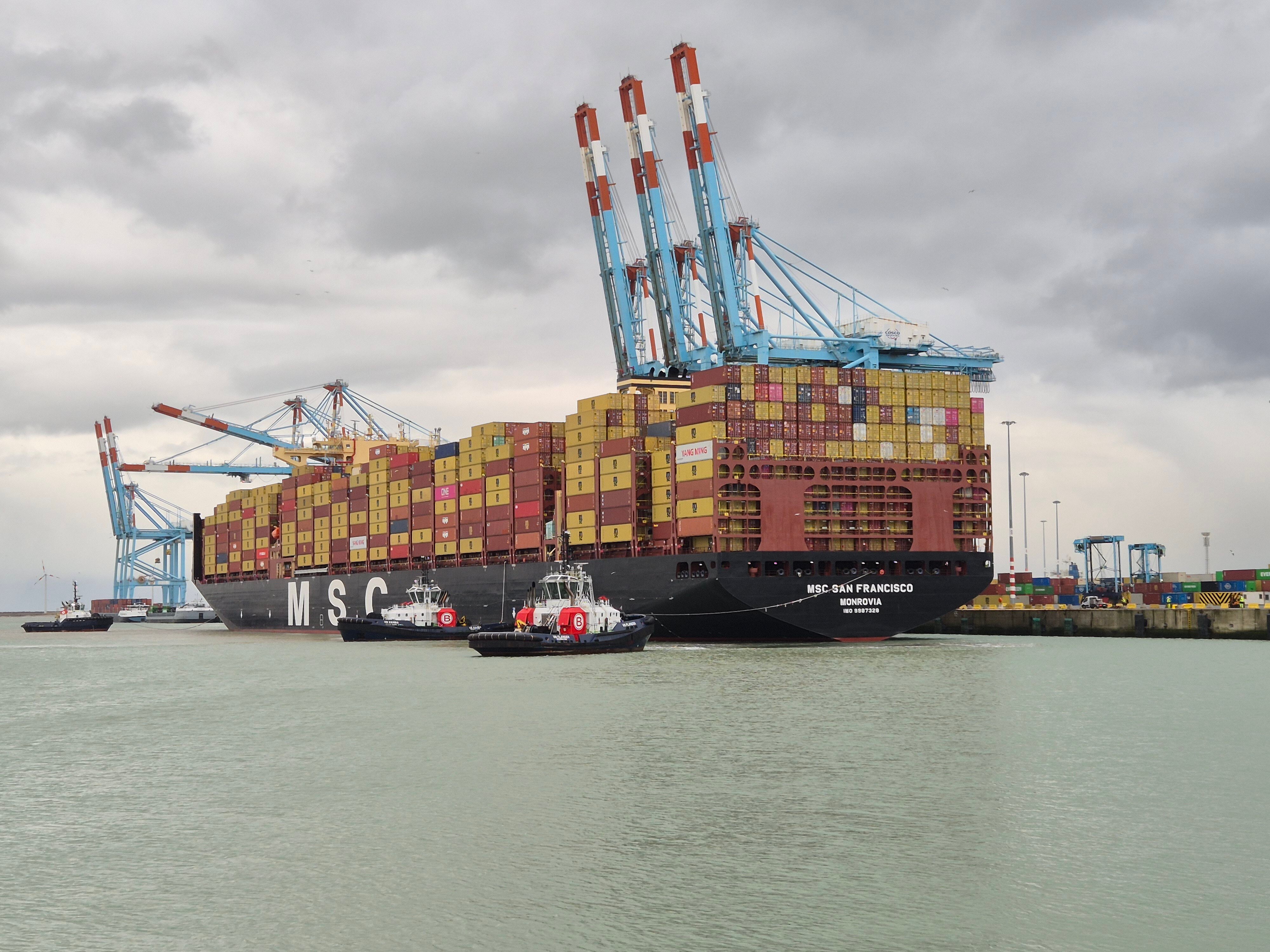 Arrival of MSC San Francisco in Zeebrugge