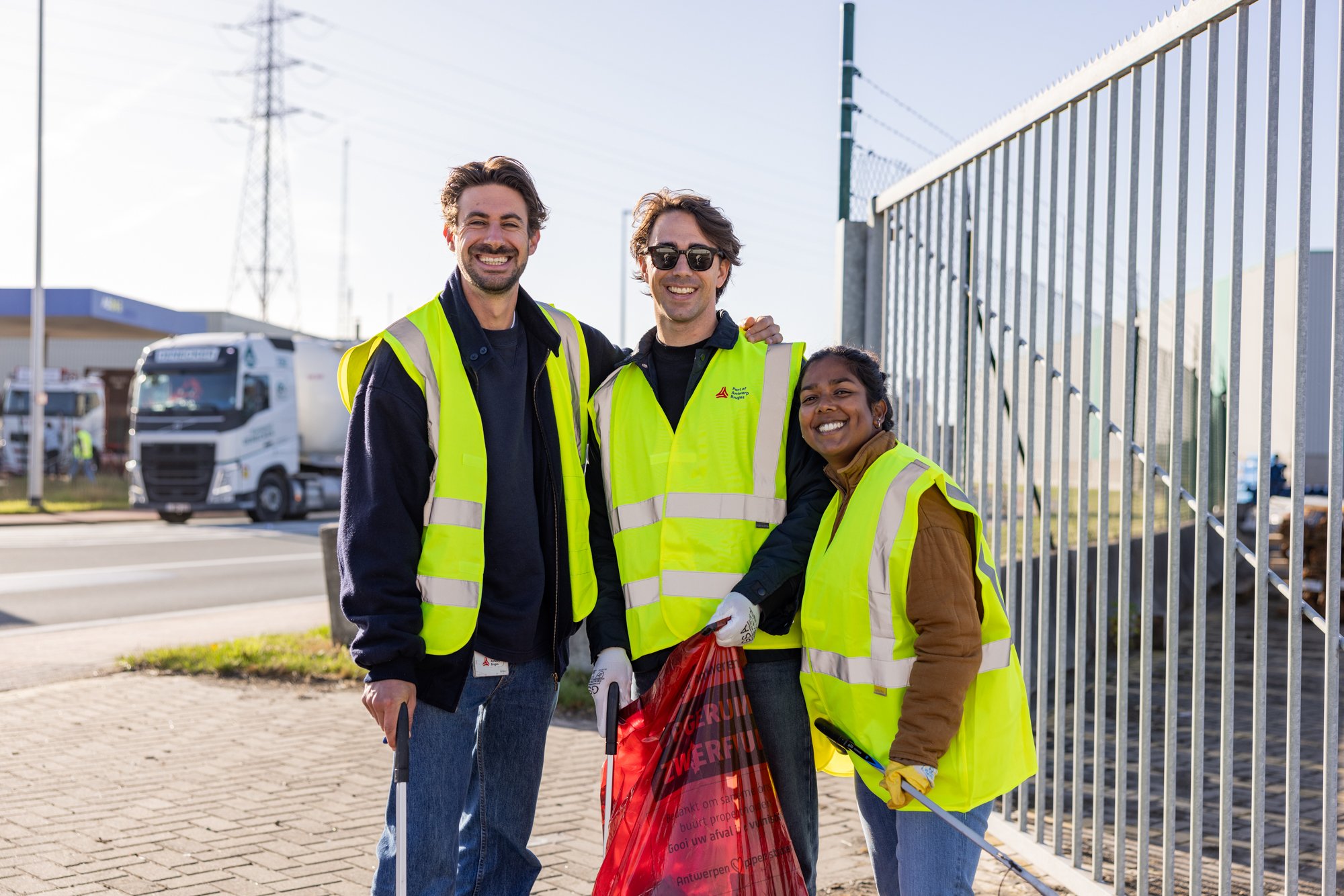 Kickoff van Port Cleanup 2025 met havenschepen Johan Klaps