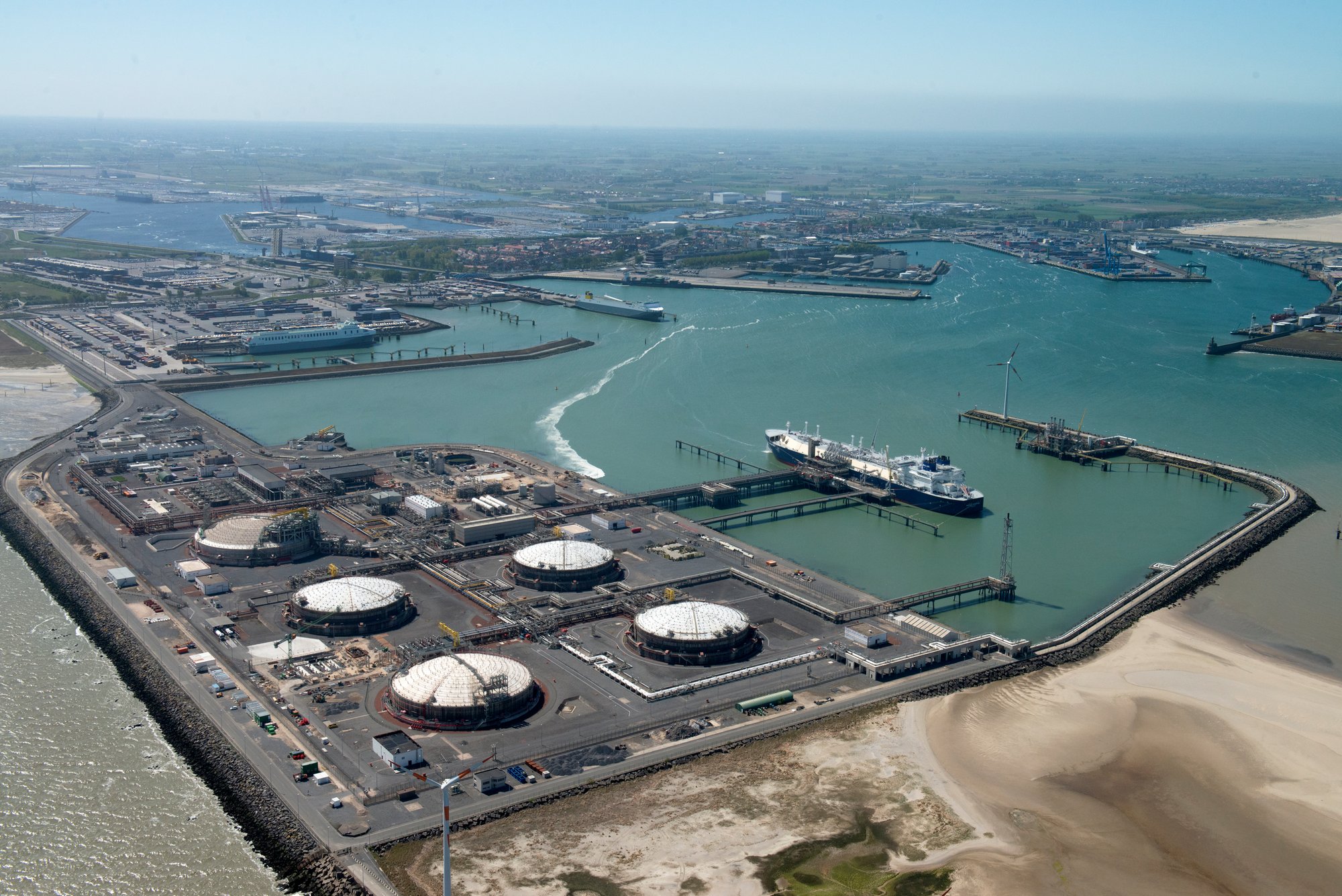 Fluxys LNG terminal