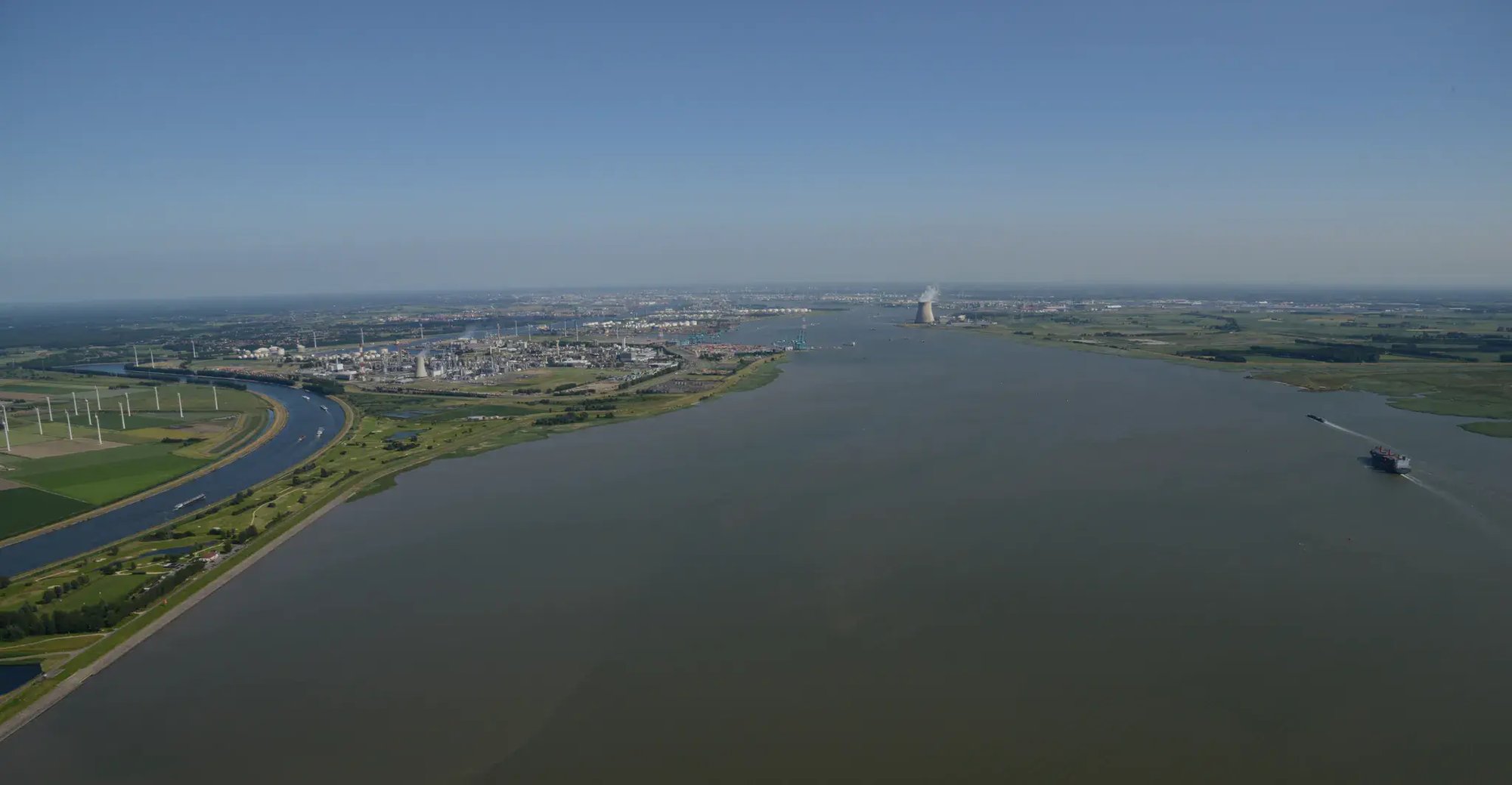 Medium-Schelde_Rijnkanaal_Schelde_BASF_2013