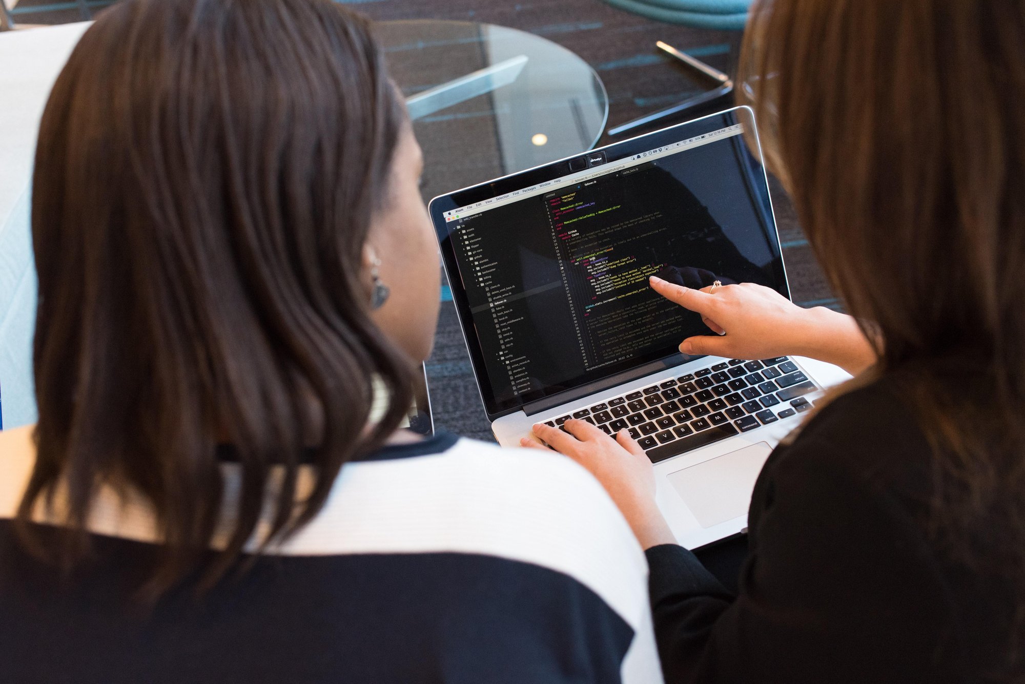 Data monitoring on laptop